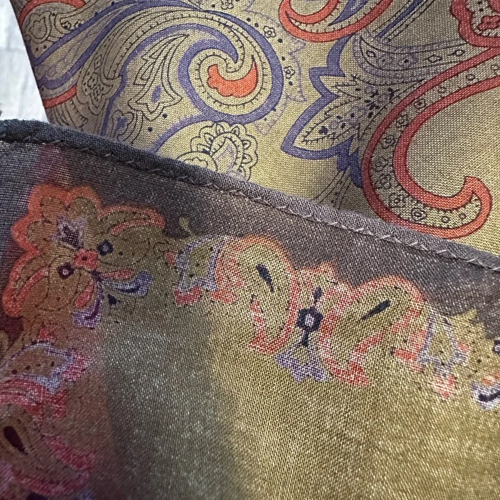 FREE FREE Christian Dior Paisley Scarf with a $400 purchase.